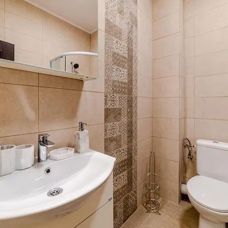 Apartament Orange Near Hanul Cu Peste Năvodari